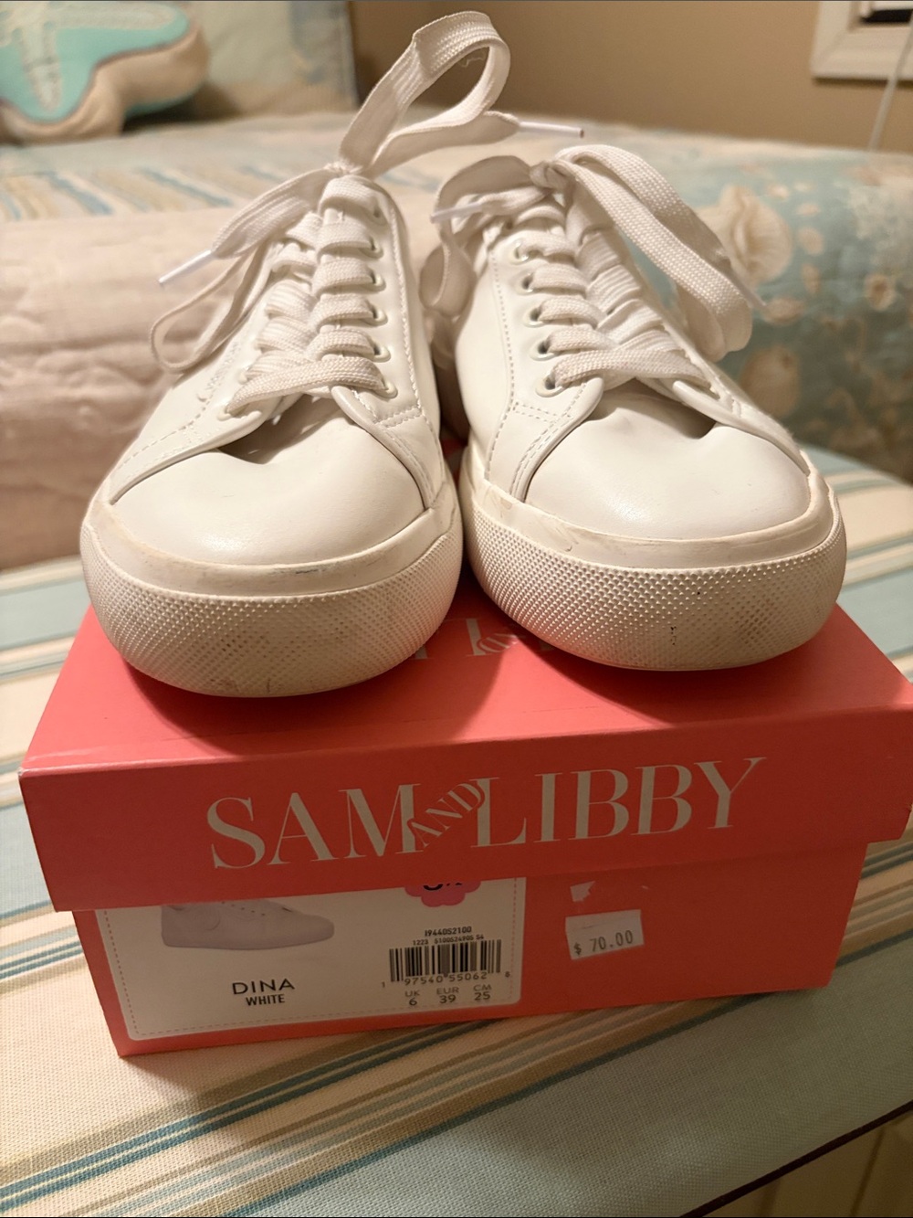 Sam & Libby White Low-Top Leather Sneakers